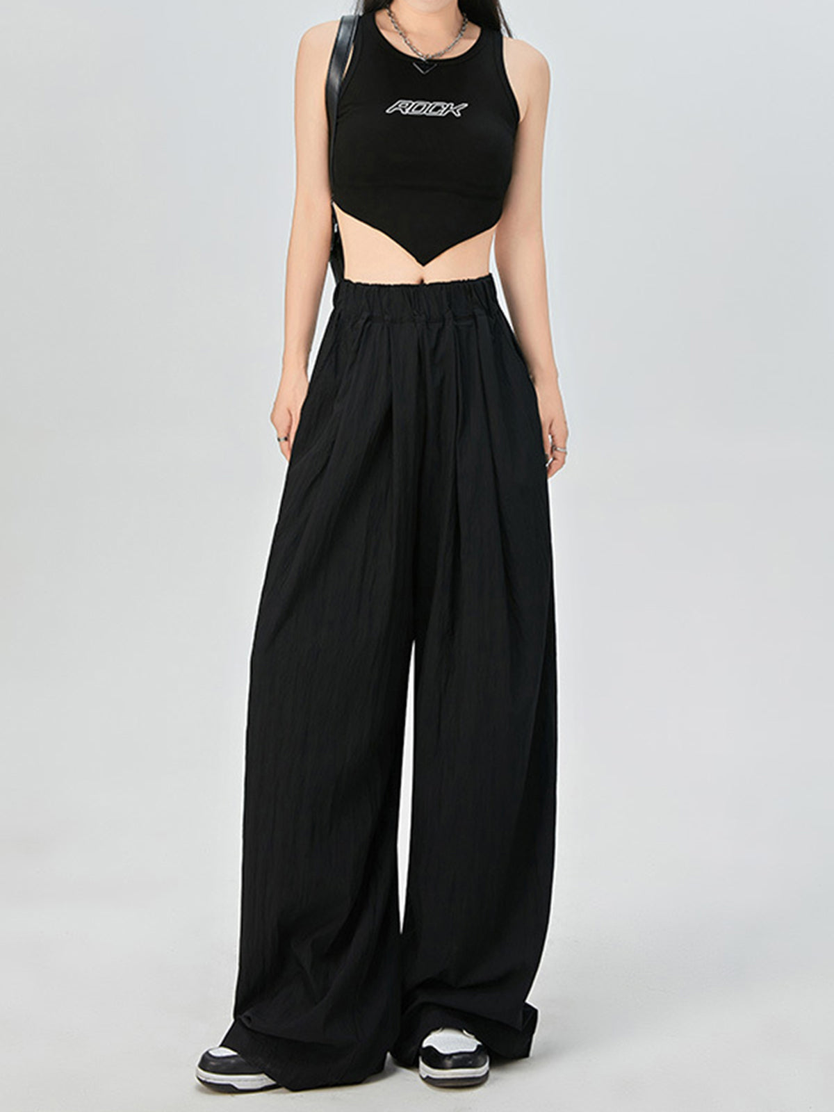 Classic Loose Pleated Wide Leg Pants