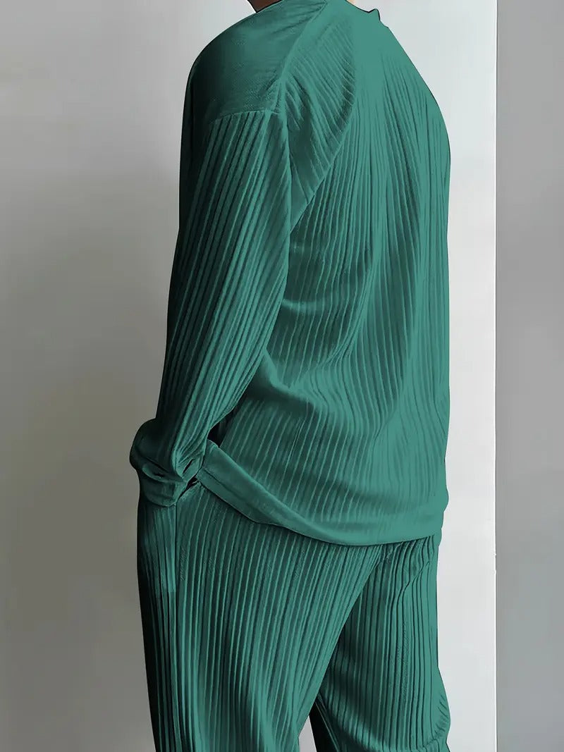 Ensemble old money