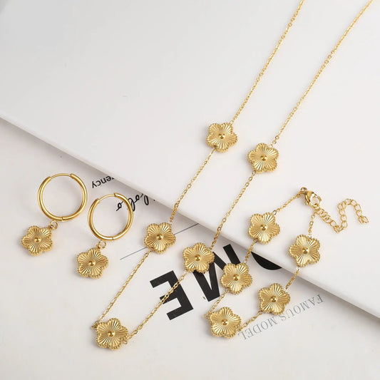 Old Money Jewelry