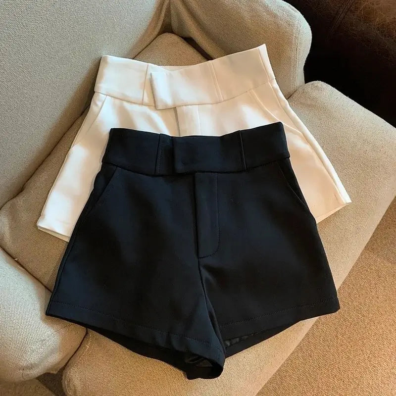 Women's Old Money Shorts